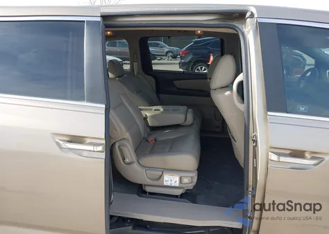 2011 Honda Odyssey Ex-L z USA, uszkodzony, nr VIN 5FNRL5H60BB006714